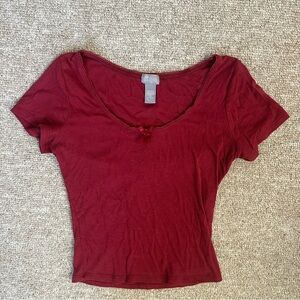 Tilly's Deep Red Short Sleeve Tee